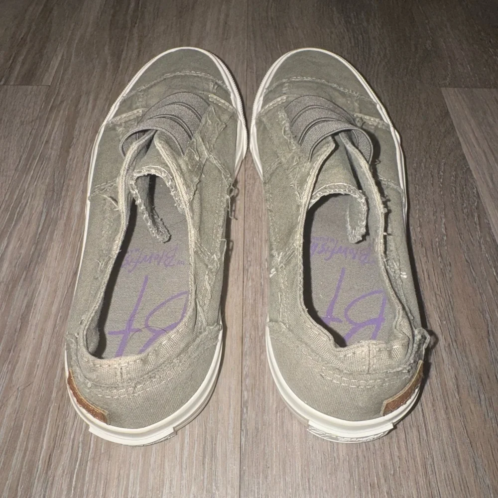 Blowfish Shoes - Picture 3 of 4
